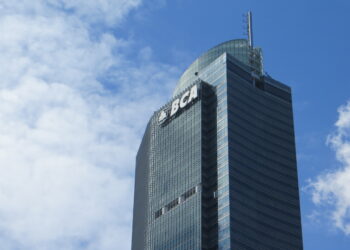 PT Bank Central Asia Tbk (saham BBCA)