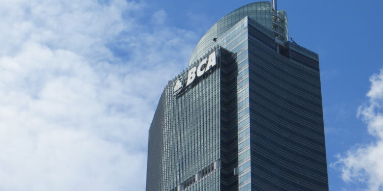 PT Bank Central Asia Tbk (saham BBCA)