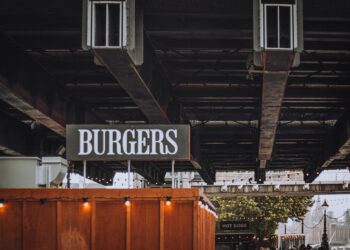 Ilustrasi bisnis franchise. Sumber: Pexels.