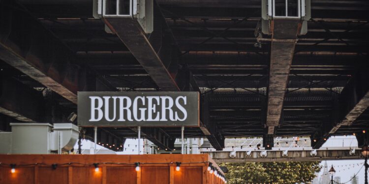 Ilustrasi bisnis franchise. Sumber: Pexels.